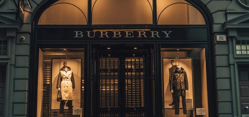 Read More about Burberry is driving post sale communications through an "invite only" messaging service